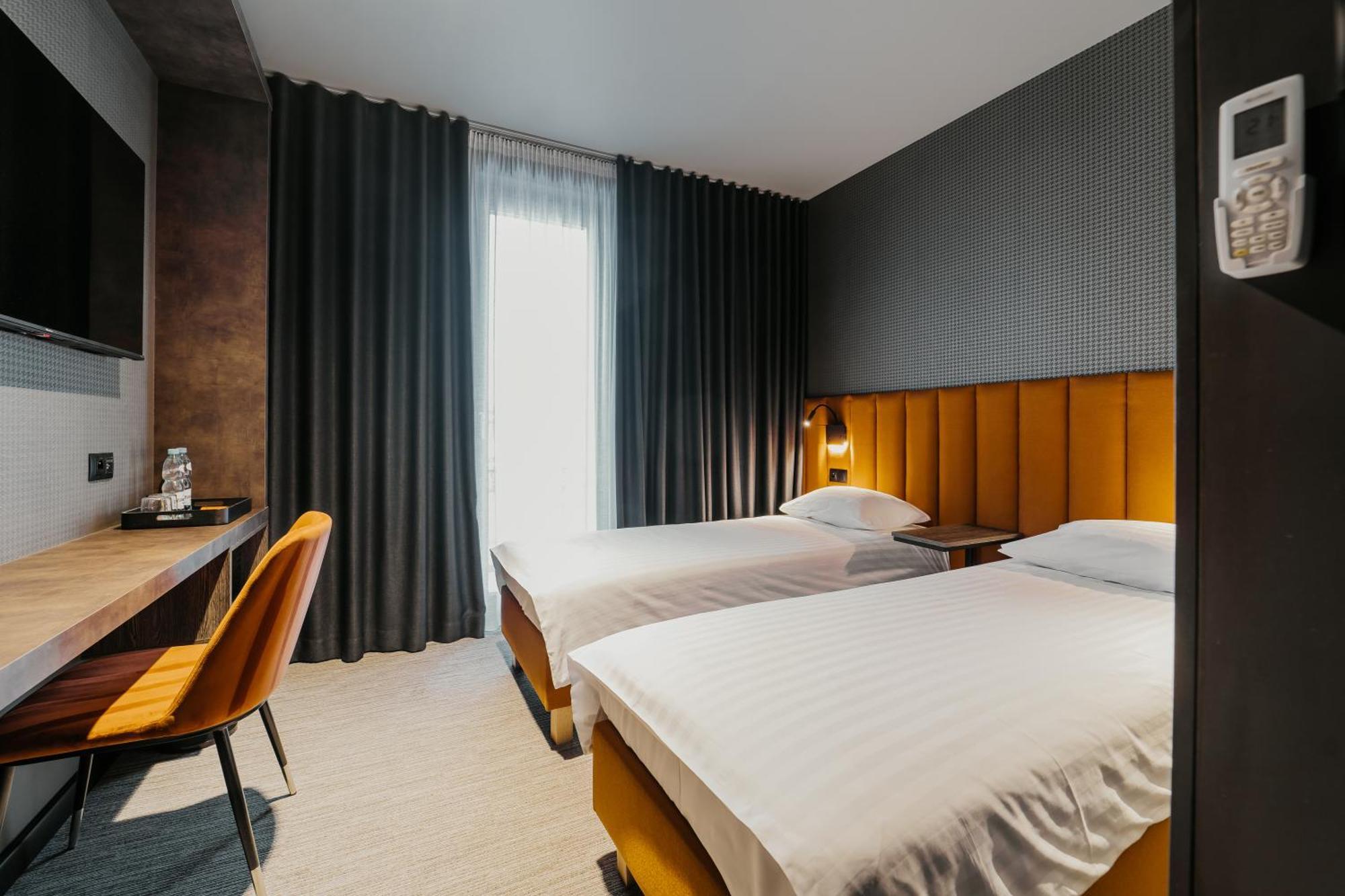 Nerohome Bed&Breakfast Ломжа Екстер'єр фото